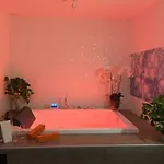 Rose Hotel