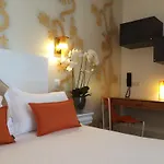 Rose 3*