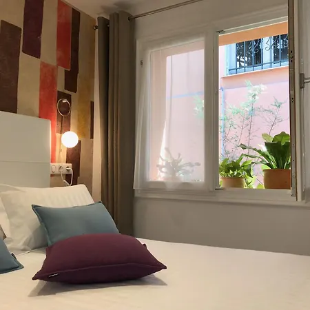 酒店 玫瑰别墅酒店 3*