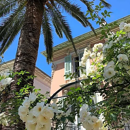 Rose Ξενοδοχείο Νίκαια