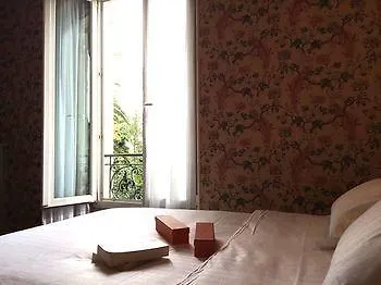 Rose Hotel Nice