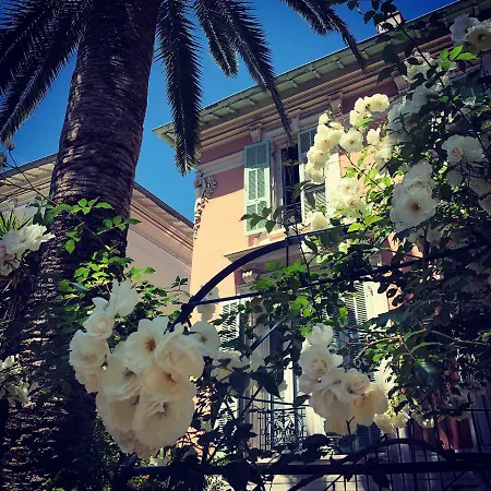 Hotell Rose 3*